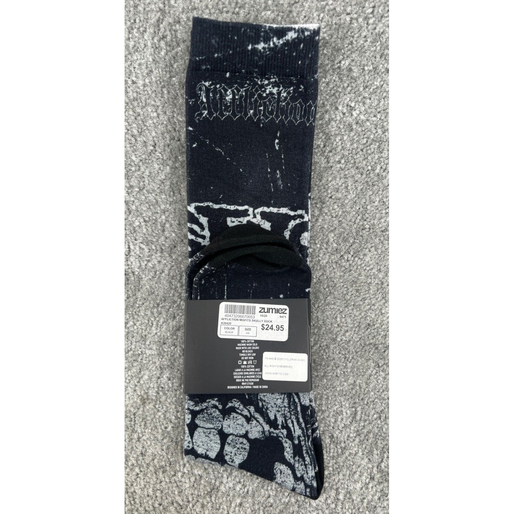 Affliction Misfits Skully Crew Socks Mens Black Punk Rock Skater Goth Grunge NWT - Picture 4 of 5